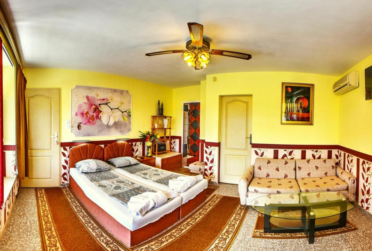 סנט קונסטנטין והלנה Villa Summer House מראה חיצוני תמונה